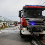 Pożar hurtowni zniczy przy ulicy Ściegiennego / Marzena Mąkosa / Radio Kielce