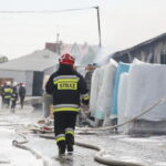 Pożar hurtowni zniczy przy ulicy Ściegiennego / Marzena Mąkosa / Radio Kielce