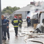 Pożar hurtowni zniczy przy ulicy Ściegiennego / Marzena Mąkosa / Radio Kielce