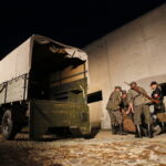 Inscenizacja upamiętniająca rocznicę rozbicia więzienia UB w Ośrodku Myśli Patriotycznej i Obywatelskiej w Kielcach przy ulicy Zamkowej / Marzena Mąkosa / Radio Kielce