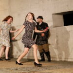 Inscenizacja upamiętniająca rocznicę rozbicia więzienia UB w Ośrodku Myśli Patriotycznej i Obywatelskiej w Kielcach przy ulicy Zamkowej / Marzena Mąkosa / Radio Kielce