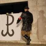 Inscenizacja upamiętniająca rocznicę rozbicia więzienia UB w Ośrodku Myśli Patriotycznej i Obywatelskiej w Kielcach przy ulicy Zamkowej / Marzena Mąkosa / Radio Kielce