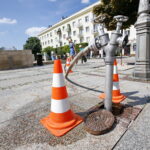 Kurtyny wodne na Placu Artystów. Hydrant / Marzena Mąkosa / Radio Kielce