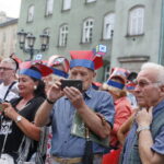 Lekcja śpiewania piosenek legionowych / Marzena Mąkosa / Radio Kielce