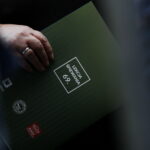 Lekcja śpiewania piosenek legionowych / Marzena Mąkosa / Radio Kielce