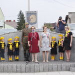 Kolejny przystanek „Kadrówki”. Uroczystości w Wodzisławiu. Przemawia Maria Zuba - poseł PiS  / Marzena Mąkosa / Radio Kielce