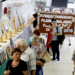 XV Międzynarodowy Plener Malarski. Pocztówki Chęcińskie 2018 / Marzena Mąkosa / Radio Kielce