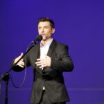 Kacper Kuszewski i jego „Album rodzinny” - Tarasy Sztuki Kieleckiego Centrum Kultury / Marzena Mąkosa / Radio Kielce