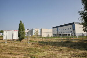 Plac budowy. Rozbudowa kliniki Radioterapii Świętokrzyskiego Centrum Onkologii / Marzena Mąkosa / Radio Kielce