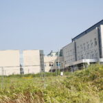 Plac budowy. Rozbudowa kliniki Radioterapii Świętokrzyskiego Centrum Onkologii / Marzena Mąkosa / Radio Kielce