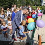 Otwarcie placu zabaw na osiedlu Ściegiennego / Marzena Mąkosa / Radio Kielce