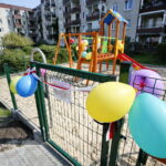 Otwarcie placu zabaw na osiedlu Ściegiennego / Marzena Mąkosa / Radio Kielce
