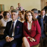 Spotkanie Miast Partnerskich - uroczystość wręczenia Kielcom nagrody Rady Europy. Na zdjęciu od lewej: Krzysztof Słoń - senator RP i Agata Wojtyszek - wojewoda świętokrzyski / Marzena Mąkosa / Radio Kielce