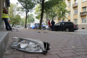 Wypadek na ulicy Paderewskiego w Kielcach / Robert Felczak / Radio Kielce