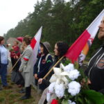 Upamiętnienie oddziału wachmistrza Tomasza Wójcika Tarzana w 75. rocznicę likwidacji wysokiego rangą generała Kurta Rennera / Emilia Sitarska / Radio Kielce