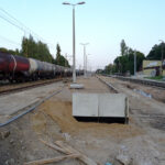 Wąchock. Modernizacja stacji kolejowej. Wymieniane są tory i sieć trakcyjna, modernizowane są perony / Tomasz Piwko / Radio Kielce