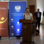 Wernisaż wystawy „W drodze do Niepodległości” w Świętokrzyskim Urzędzie Wojewódzkim. Na zdjęciu: Agata Wojtyszek - wojewoda świętokrzyski / Aneta Strzępka / Radio Kielce