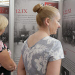 Wernisaż wystawy „W drodze do Niepodległości” w Świętokrzyskim Urzędzie Wojewódzkim / Aneta Strzępka / Radio Kielce