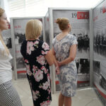 Wernisaż wystawy „W drodze do Niepodległości” w Świętokrzyskim Urzędzie Wojewódzkim / Aneta Strzępka / Radio Kielce