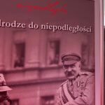 Wernisaż wystawy „W drodze do Niepodległości” w Świętokrzyskim Urzędzie Wojewódzkim / Aneta Strzępka / Radio Kielce