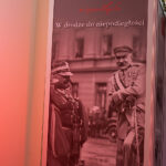 Wernisaż wystawy „W drodze do Niepodległości” w Świętokrzyskim Urzędzie Wojewódzkim / Aneta Strzępka / Radio Kielce