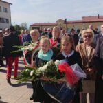 Odsłonięcie pomnika, który powstał z okazji stulecia odzyskania przez Polskę niepodległości / Katarzyna Prędotka / Radio Kielce