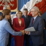 Wizyta Ministra Inwestycji i Rozwoju Jerzego Kwiecińskiego w regionie świętokrzyskim. Od lewej: Agata Wojtyszek - wojewoda świętokrzyski, Anna Krupka - poseł PiS, Mieczysław Gębski - radny sejmiku województwa, Zdzisław Wrzałka - wójt Miedzianej Góry / Michał Kita / Radio Kielce