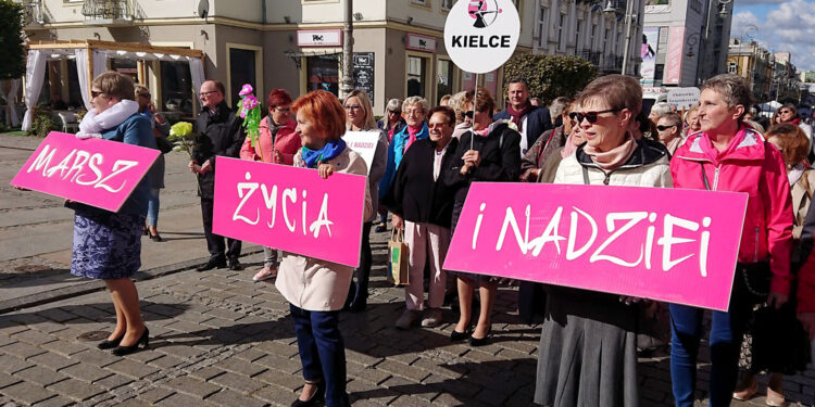 Kielce. „Marsz Życia i Nadziei” / Iwona Murawska / Radio Kielce
