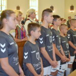 Obchody jubileuszu 60-lecia GKS Rudki. Msza święta w kościele pw. Matki Bożej Częstochowskiej w Rudkach / Agata Sałata