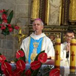 Wiślica. Wielki Odpust Wiślicki. Na zdjęciu: Jan Piotrowski - biskup kielecki / Kamil Włosowicz / Radio Kielce