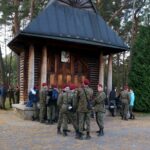 Kielce. Kilkudziesięciu uczniów z Zespołu Szkół Mechanicznych w Kielcach bierze udział w szkoleniu organizowanym w Centrum Przygotowań do Misji Zagranicznych / Marcin Różyc / Radio Kielce