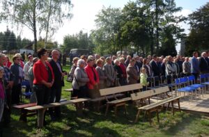 Kameduły. Rodzinny piknik historyczny „Buska Droga do Niepodległej” / Kamil Włosowicz / Radio Kielce