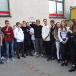 II Tydzień Tolerancji i Dialogu Kulturowego. Młodzież wzięła udział w wycieczce śladami żydowskiego Jędrzejowa / Ewa Pociejowska-Gawęda / Radio Kielce