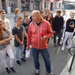 II Tydzień Tolerancji i Dialogu Kulturowego. Młodzież wzięła udział w wycieczce śladami żydowskiego Jędrzejowa / Ewa Pociejowska-Gawęda / Radio Kielce