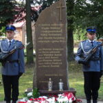 Uroczystości, podczas których upamiętniono żołnierzy Wojska Polskiego i funkcjonariuszy Policji Państwowej, zamordowanych w Katyniu, Charkowie, Twerze i Miednoje / Ewa Pociejowska-Gawęda / Radio Kielce