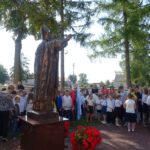 Sobków. Nadanie Szkole Podstawowej im. Jana Pawła II / Ewa Pociejowska - Gawęda / Radio Kielce