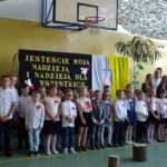 Sobków. Nadanie Szkole Podstawowej im. Jana Pawła II / Ewa Pociejowska - Gawęda / Radio Kielce