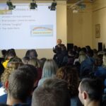 Jędrzejów. Spotkanie: "Twoje bezpieczeństwa - nasza sprawa - praca w Holandii" / Ewa Pociejowska - Gawęda / Radio Kielce