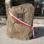 Śladków Duży. Odsłonięcie tablicy upamiętniającej pobyt w miejscowości Józefa Piłsudskiego / Marcin Różyc / Radio Kielce