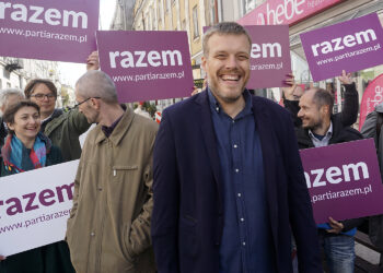 Adrian Zandberg, lider partii Razem / Michał Kita / Radio Kielce