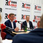 Studio Polityczne. Na zdjęciu (od lewej): Andrzej Pruś - PiS i Sławomir Gierada - PO / Karol Żak / Radio Kielce