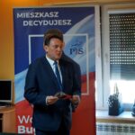 Tumlin-Wykień. Spotkanie przedstawicieli Prawa i Sprawiedliwości z mieszkańcami gminy Miedziana Góra. Na zdjęciu: Wojciech Bugaj - kandydat na wójta gminy Miedziana Góra / Michał Kita / Radio Kielce