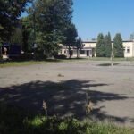 W Ostrowcu Świętokrzyskim może powstać jeden ze świętokrzyskich batalionów obrony terytorialnej. Władze powiatu zaoferowały wojsku działkę po byłej jednostce przy ulicy Gulińskiego / Emilia Sitarska / Radio Kielce