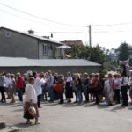 Sulisławice. Poświęcenie sukienki i korony dla cudownego obrazu / Grzegorz Jamka / Radio Kielce