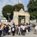 Sulisławice. Poświęcenie sukienki i korony dla cudownego obrazu / Grzegorz Jamka / Radio Kielce