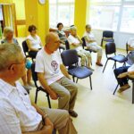 Kielce. Trening podopiecznych Świętokrzyskiego Stowarzyszenia Pomocy Osobom z Chorobą Parkinsona / Jarosław Kubalski / Radio Kielce