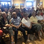 Wystawa fotografii podróżnika i prezentera telewizyjnego Jarosława Kreta pt. "Madagaskar" / Grażyna Szlęzak-Wójcik / Radio Kielce