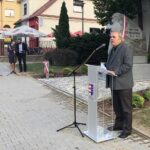 Uroczyste odsłonięcie pomnika Westerplatczyka i sandomierzanina, plutonowego Władysława Barana. Na zdjęciu: starosta sandomierski Stanisław Masternak / Grażyna Szlęzak-Wójcik / Radio Kielce