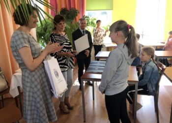 Sandomierz. Konkurs ortograficzny / Grażyna Szlęzak - Wójcik / Radio Kielce