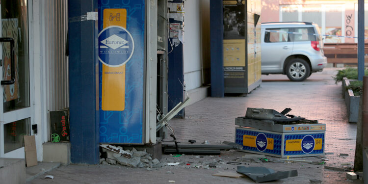 Wysadzony bankomat przy ulicy Piekoszowskiej w Kielcach / Robert Felczak / Radio Kielce